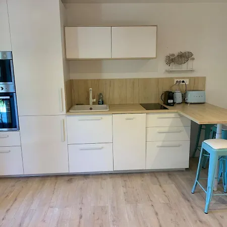 Magnifique Proche De La *